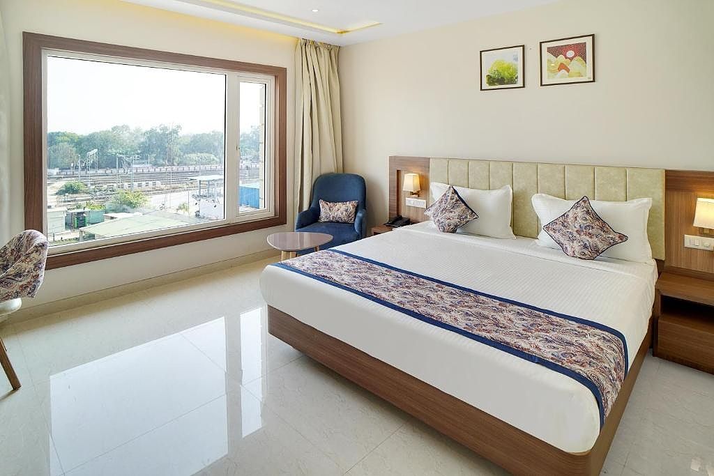 HOTEL FOUR ELEMENT Executive Room 12