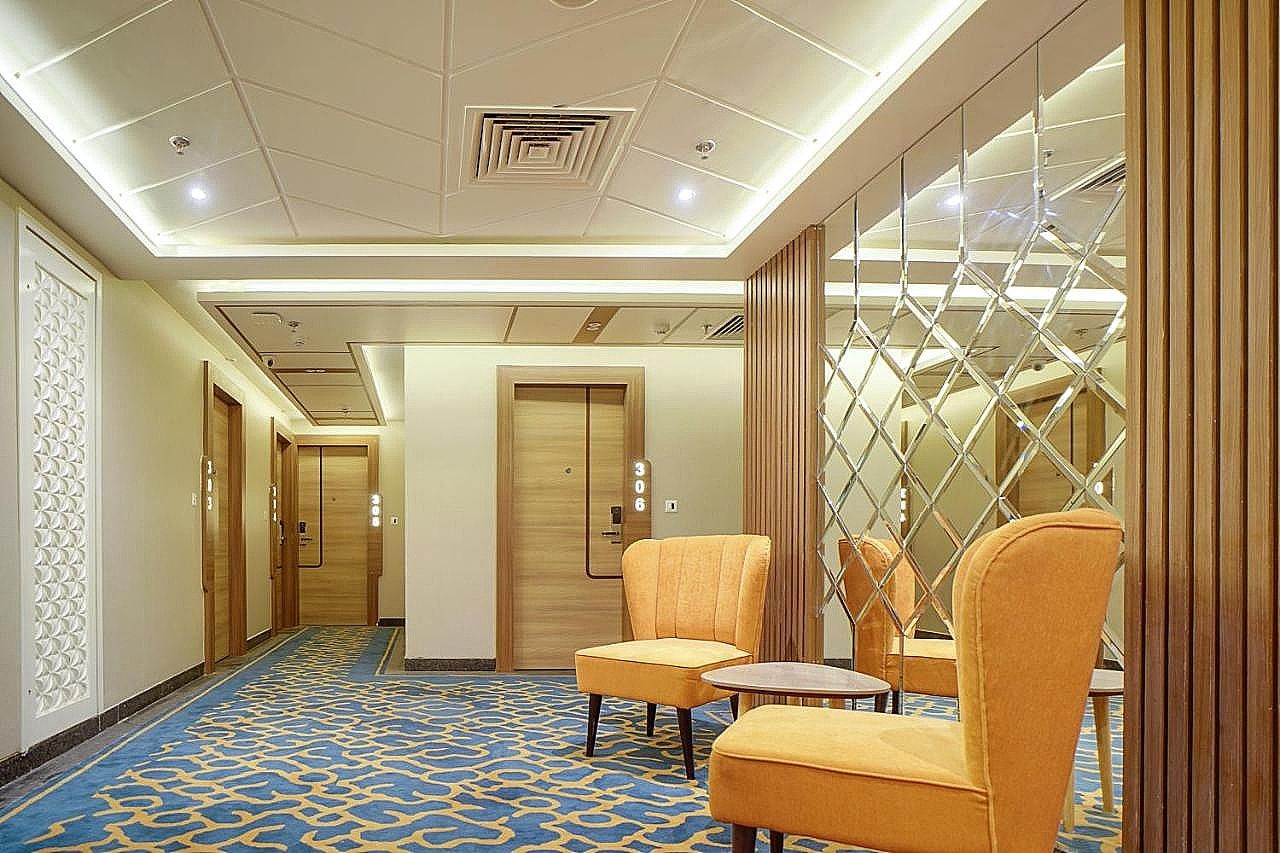 undefined HOTEL FOUR ELEMENT 4