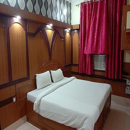 Hotel Haifa Deluxe  Room