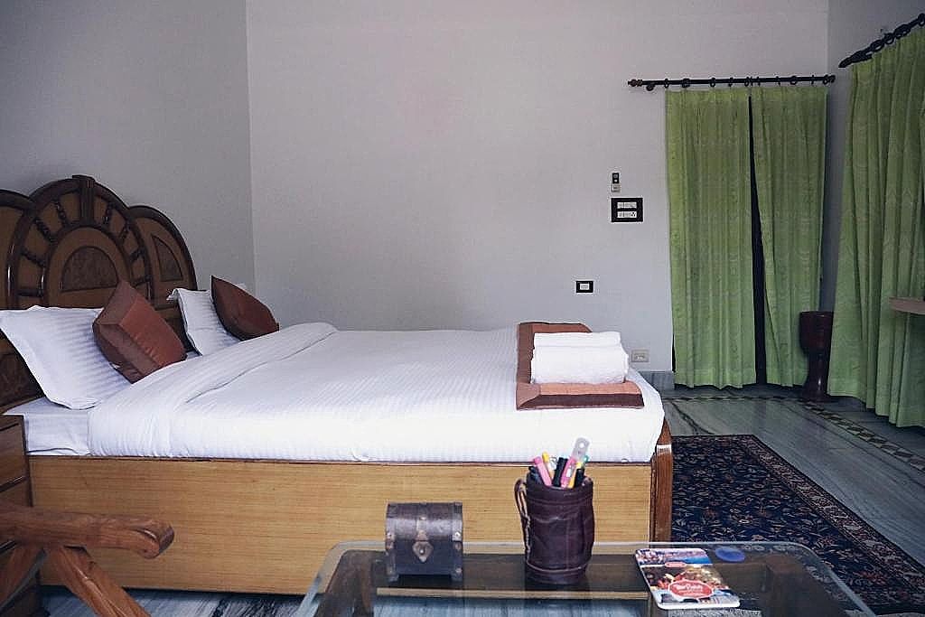 Double Room with Private Bathroom