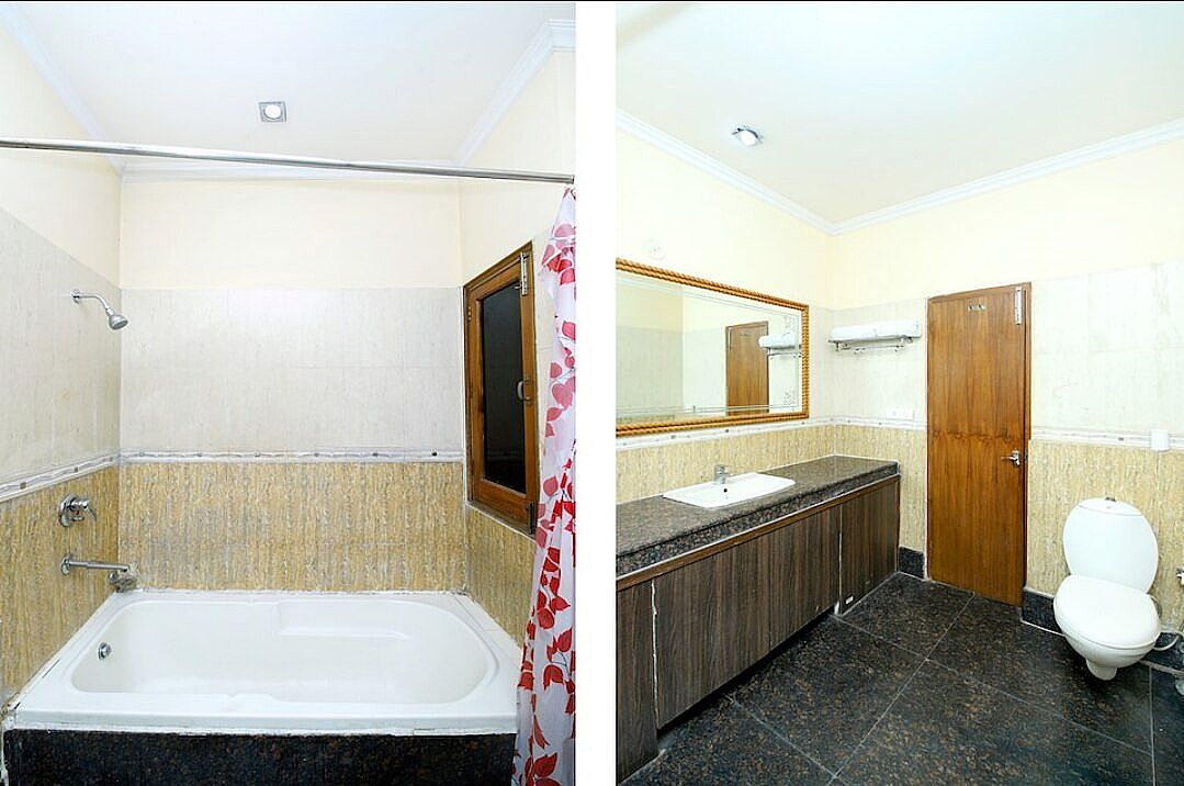 Hotel Sanjog International Deluxe Room 5