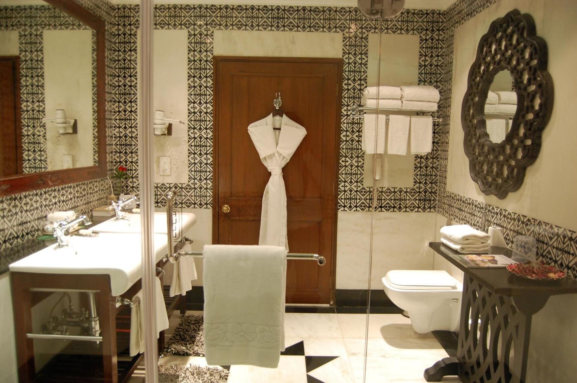 1 Bedroom Deluxe Suite