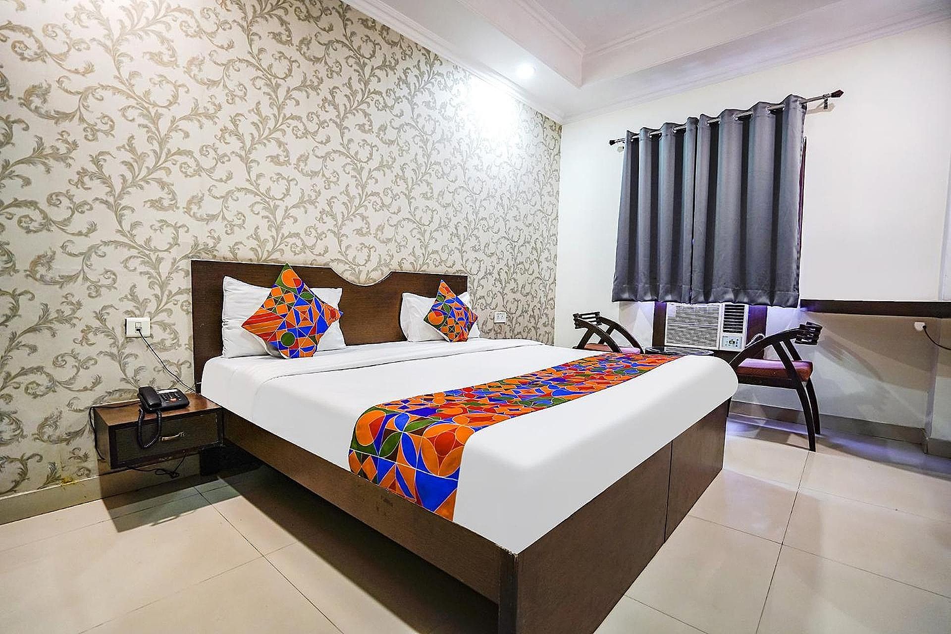 Hotel Taj Heritage Deluxe Room