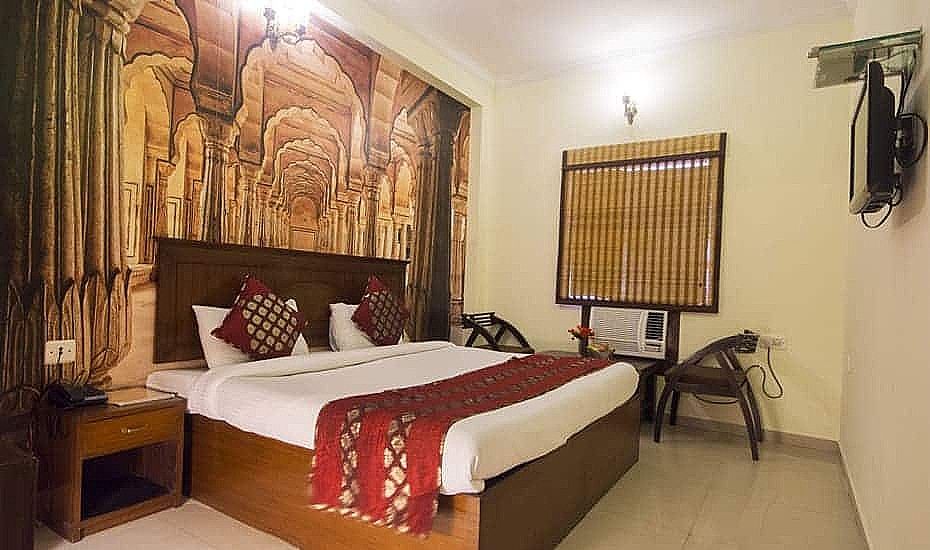 Hotel Taj Heritage Deluxe Room 5