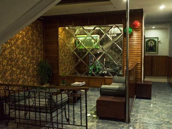 undefined Hotel Capella 2