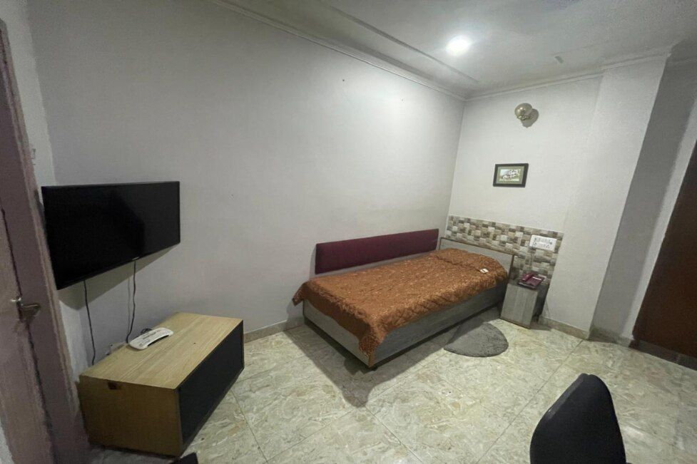 undefined Hotel Capella 4