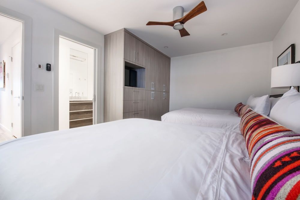 The Gant Premier Room, 3 Bedrooms (3 Bath) 2