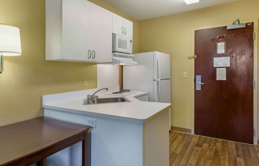 Extended Stay America Suites Lynchburg University Blvd Studio, 1 Queen Bed, Non Smoking 5