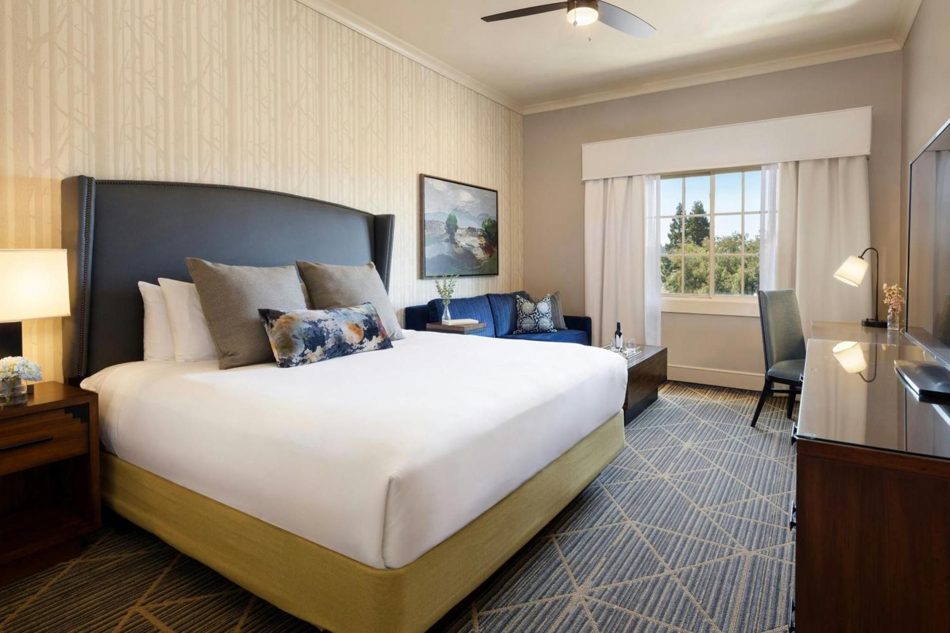 King Room with Sofa Bed and No View - Village