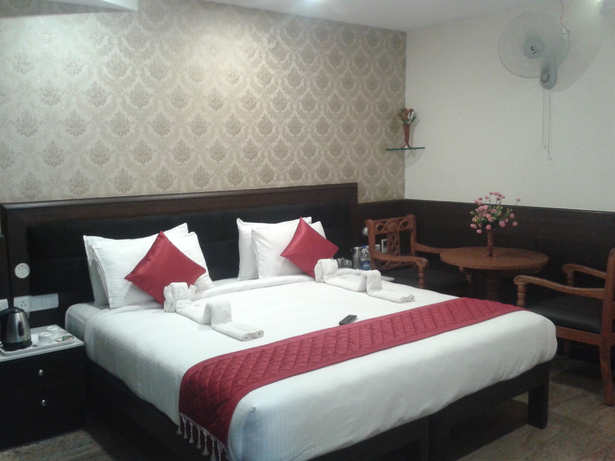 Hotel Sumi Palace Deluxe Room 7