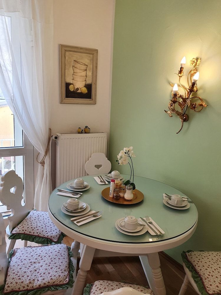 undefined Pension Seibel 7