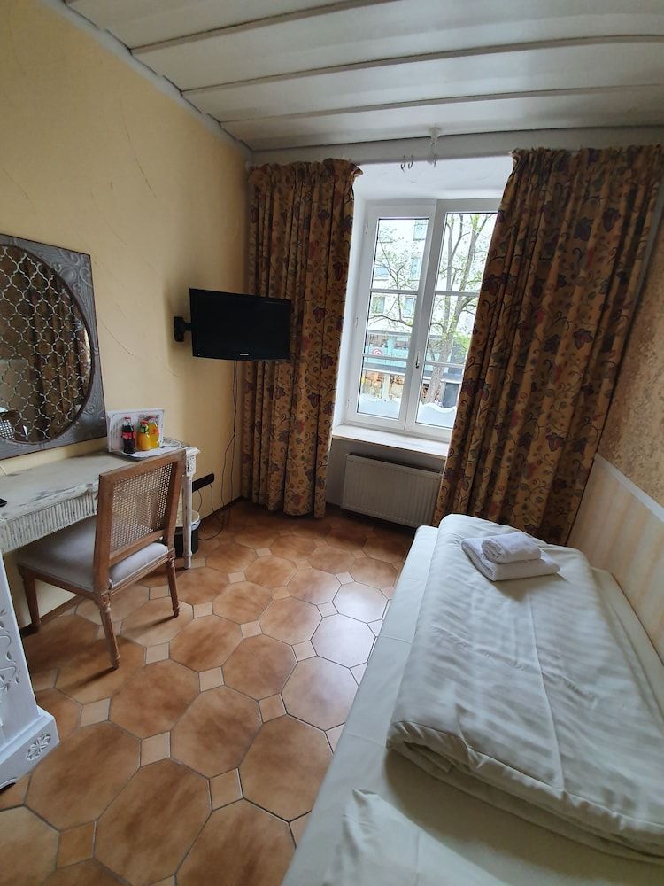 undefined Pension Seibel 4