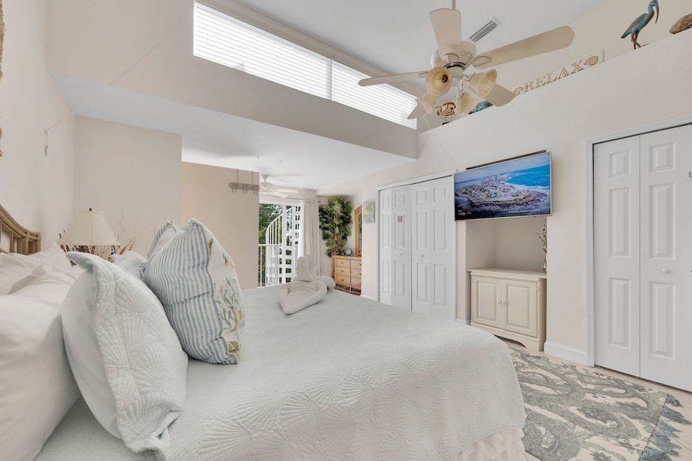 Deluxe Townhome