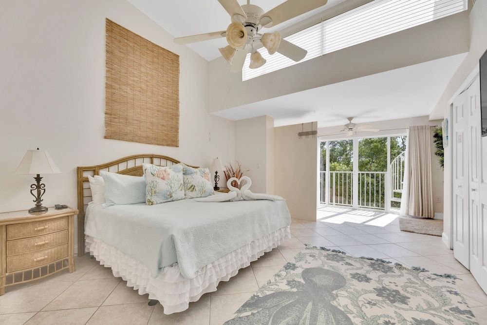 Deluxe Townhome