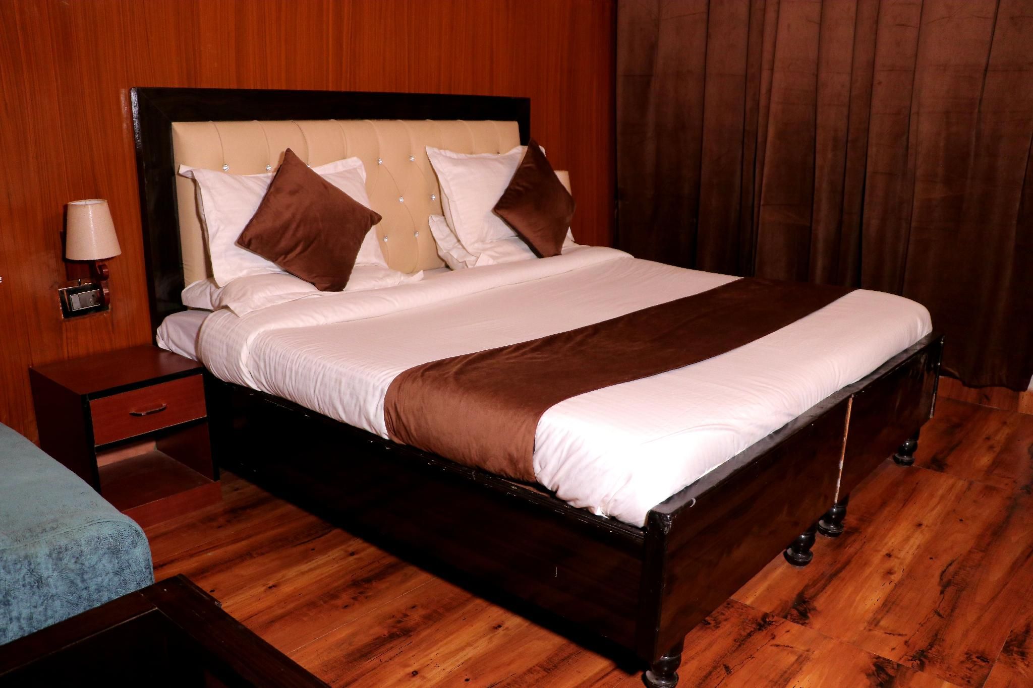 Hotel Rajat Residency Executive Rooms 3