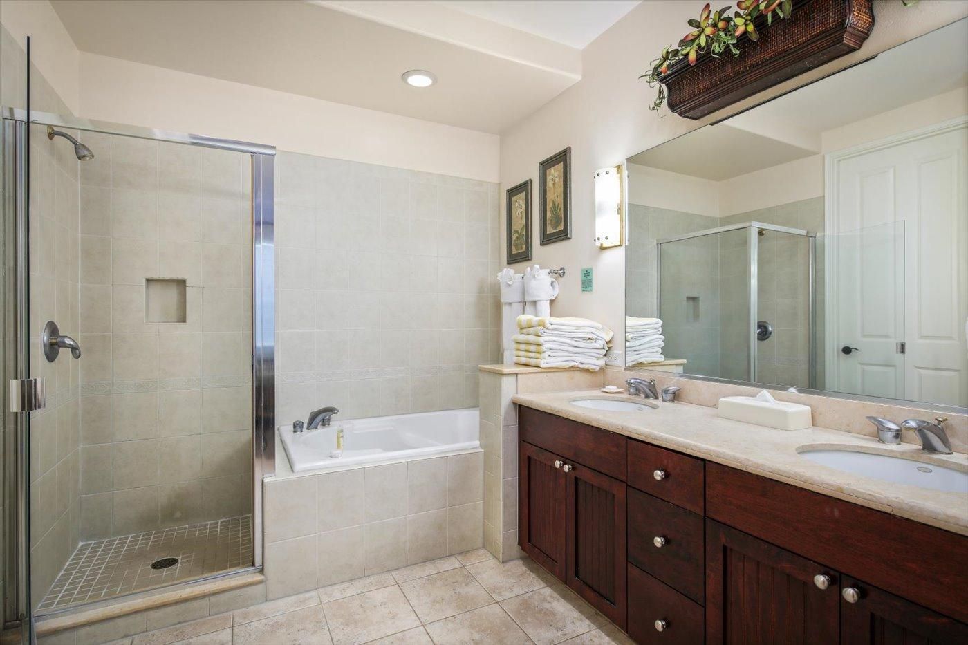 2 Bedroom 2 Bath Golf View
