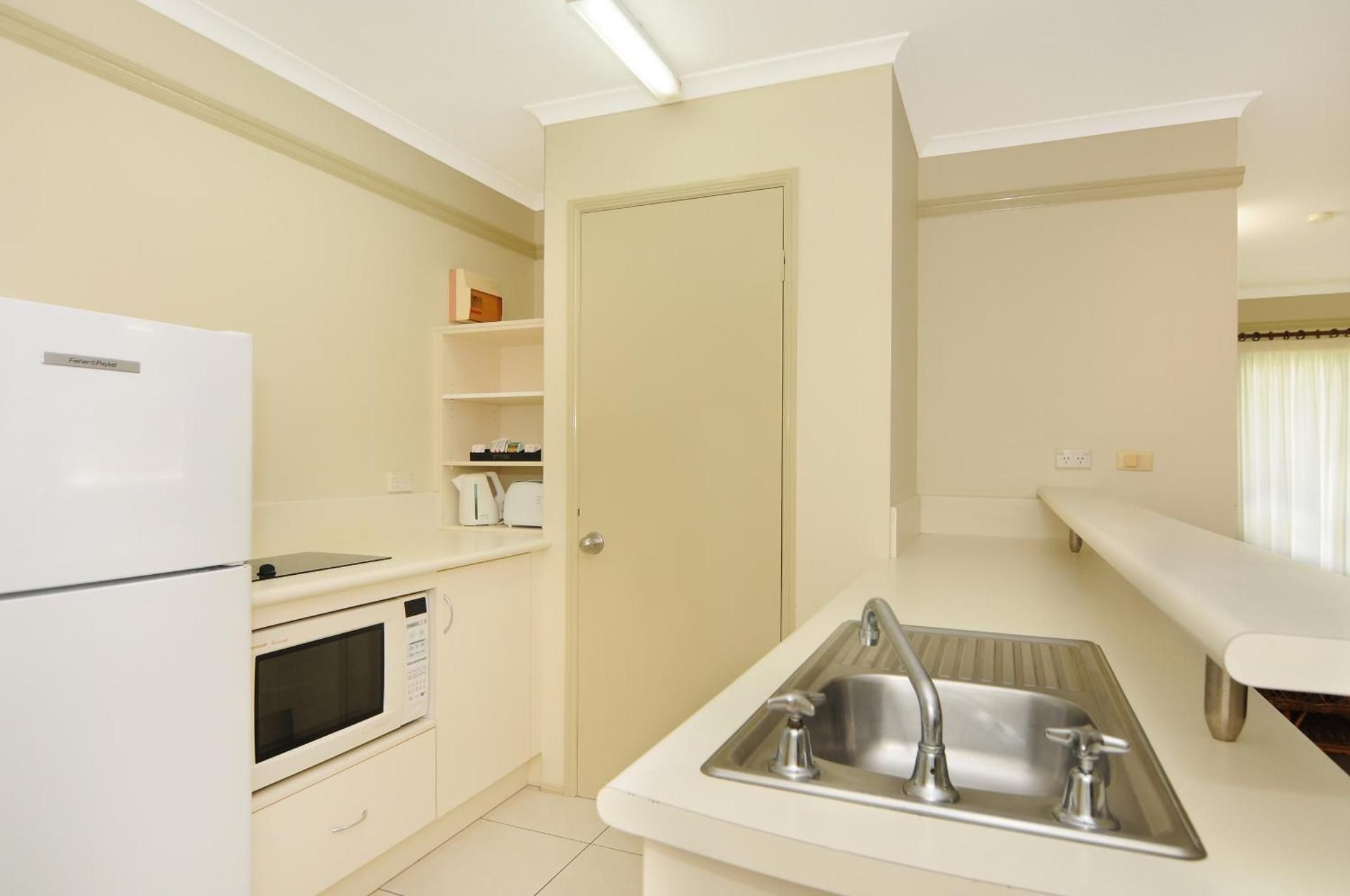 Cairns Queenslander Hotel & Apartments 2-Bedroom Apartment