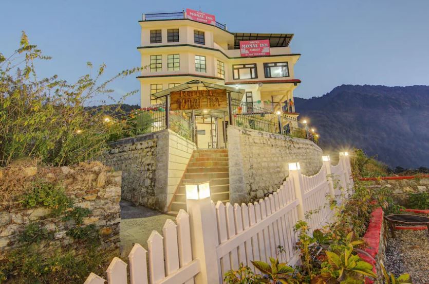 undefined Hotel Monal Inn 5