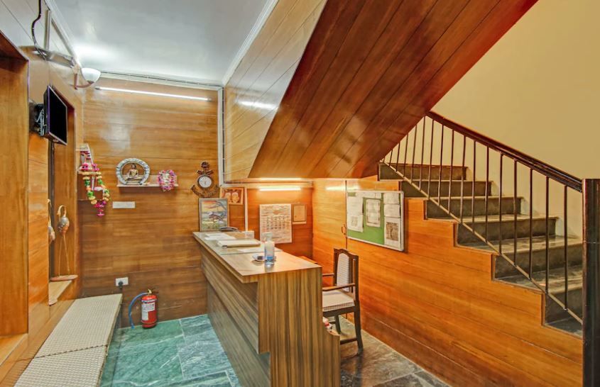 undefined Hotel Monal Inn 9