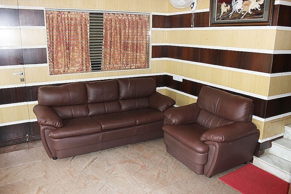 undefined Royal Residency 3