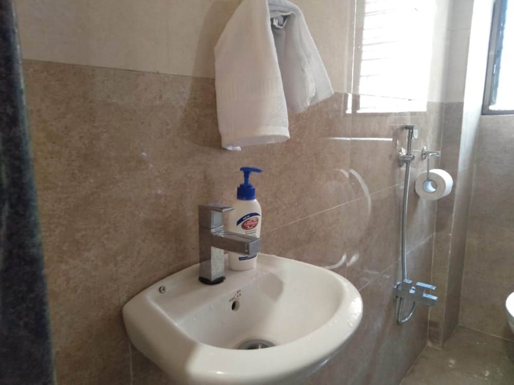 undefined Punest Hospitality & Hotel 8