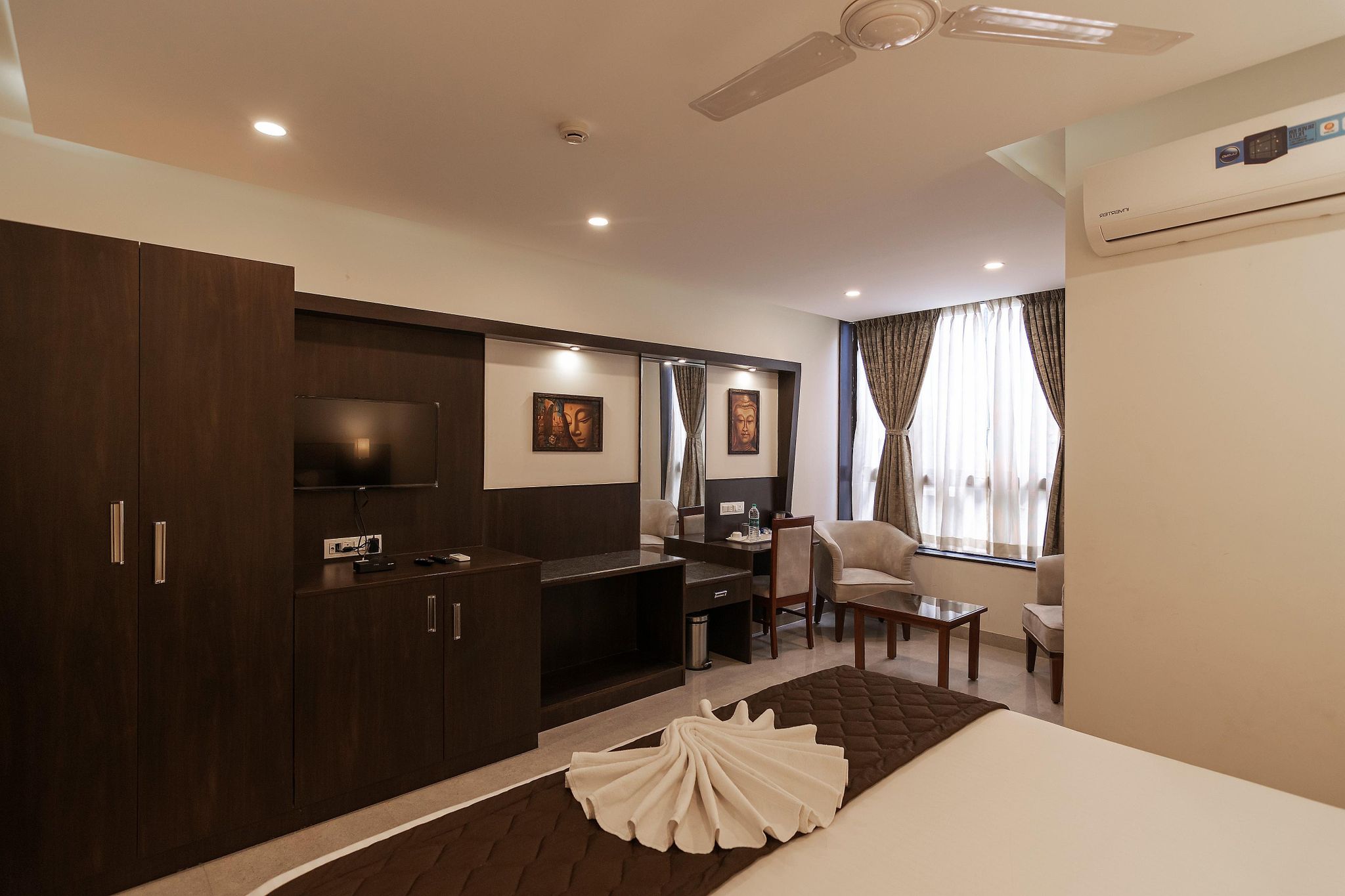 Hotel Dasya (Formerly Nice Stay The Business Hotel) Deluxe King Room 11