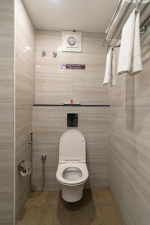 Hotel Dasya (Formerly Nice Stay The Business Hotel) Deluxe King Room 6