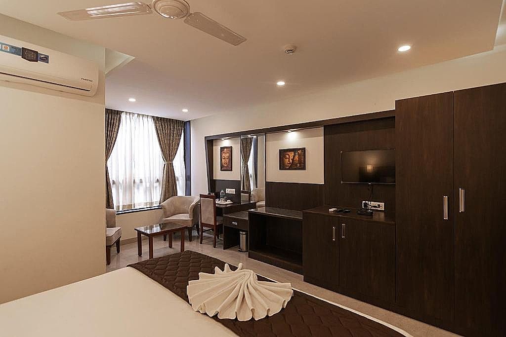 Hotel Dasya (Formerly Nice Stay The Business Hotel) Deluxe King Room 10