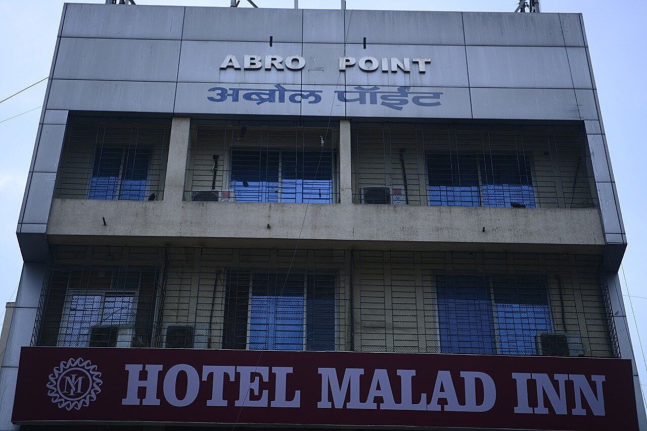 undefined Hotel Malad Inn 6