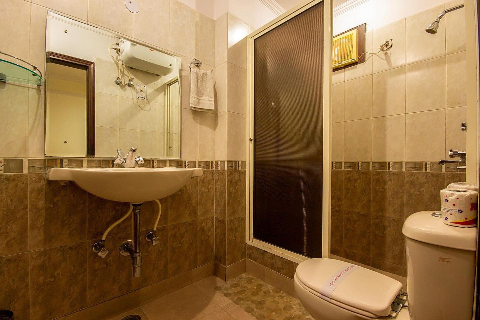 Hotel Grand Park inn Deluxe Triple Room 6