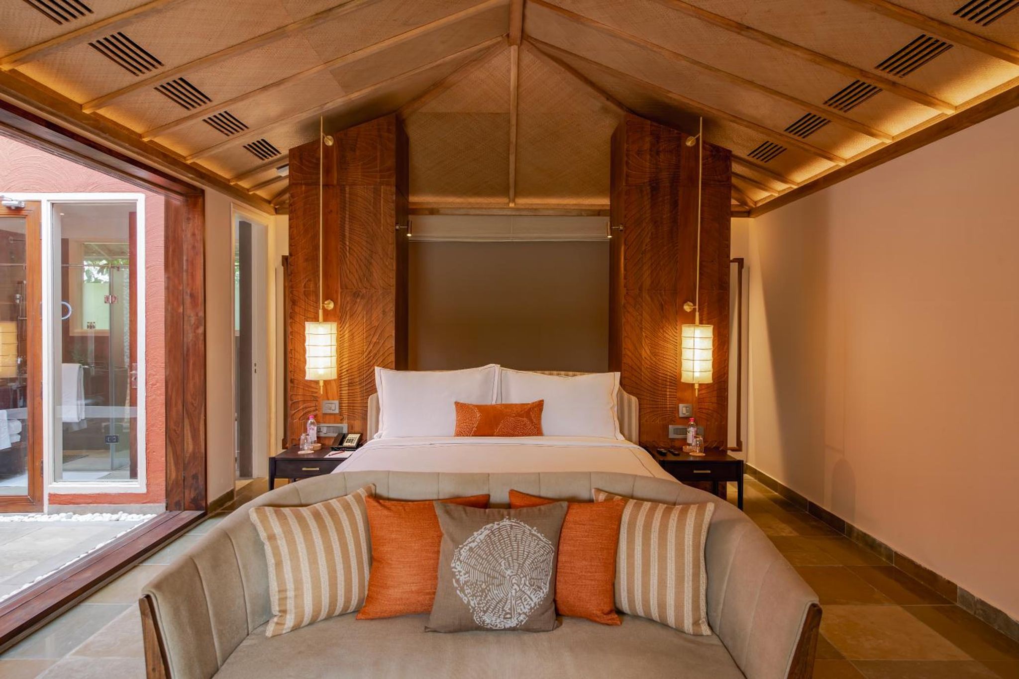 Deluxe Room with Balcony Twin Bed