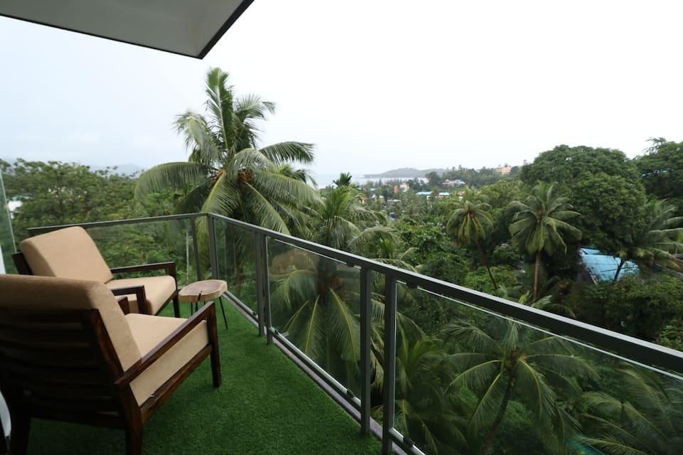 Sea Hills Hotels Premium Suite Room Sea View 8