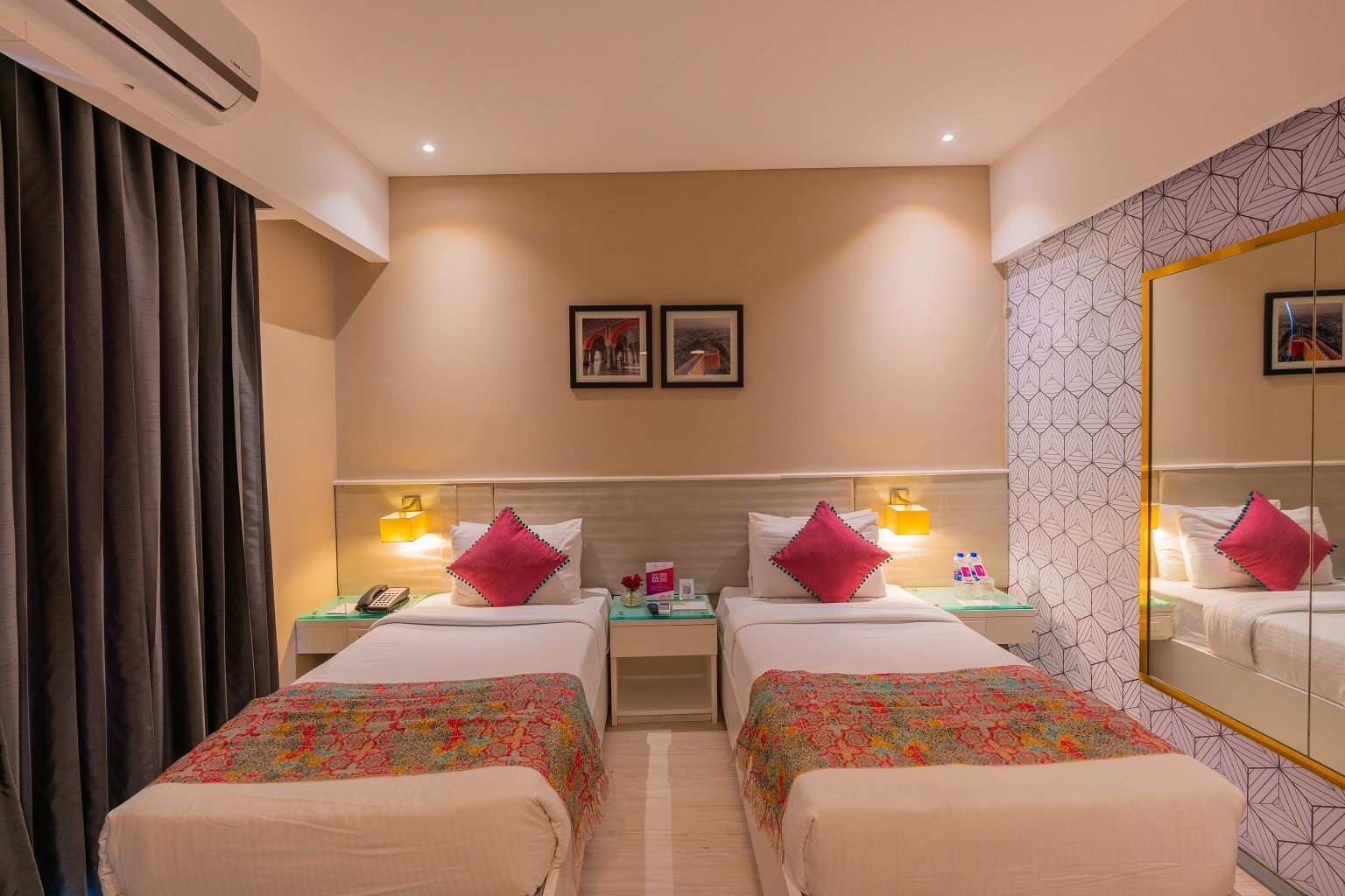 Regenta Inn Jaipur, Adarsh Nagar Deluxe Twin Room 9