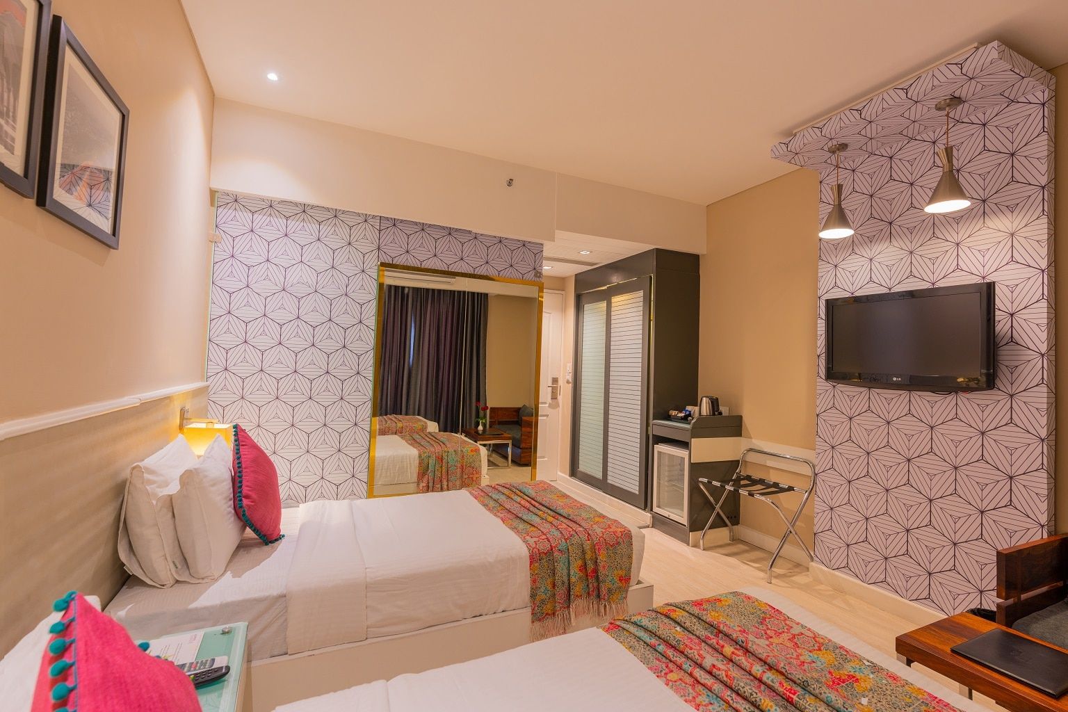 Regenta Inn Jaipur, Adarsh Nagar Deluxe Twin Room 7