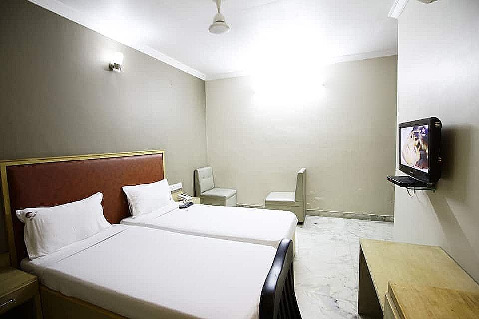 Deluxe Double bedroom