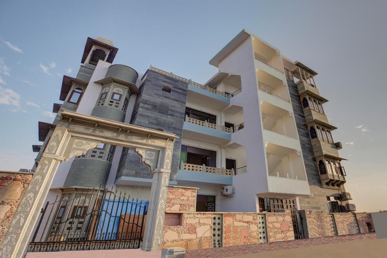 FabHotel Achrol Palace