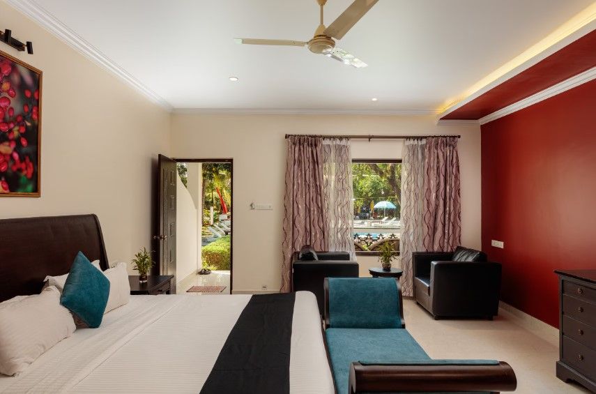 Deluxe Double Room With Pool view.