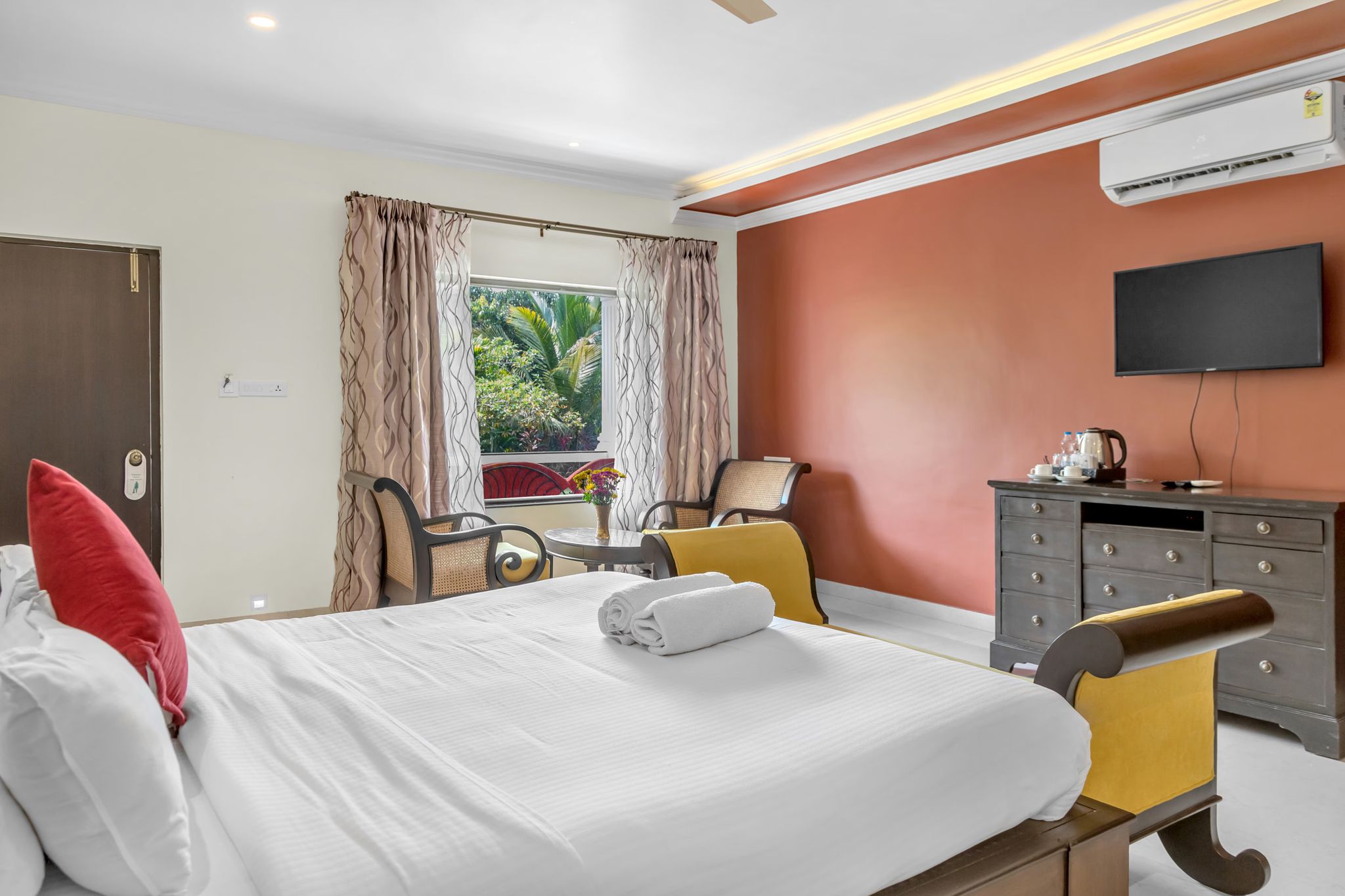 Wild Berry Resort Agonda Deluxe Twin Room 3
