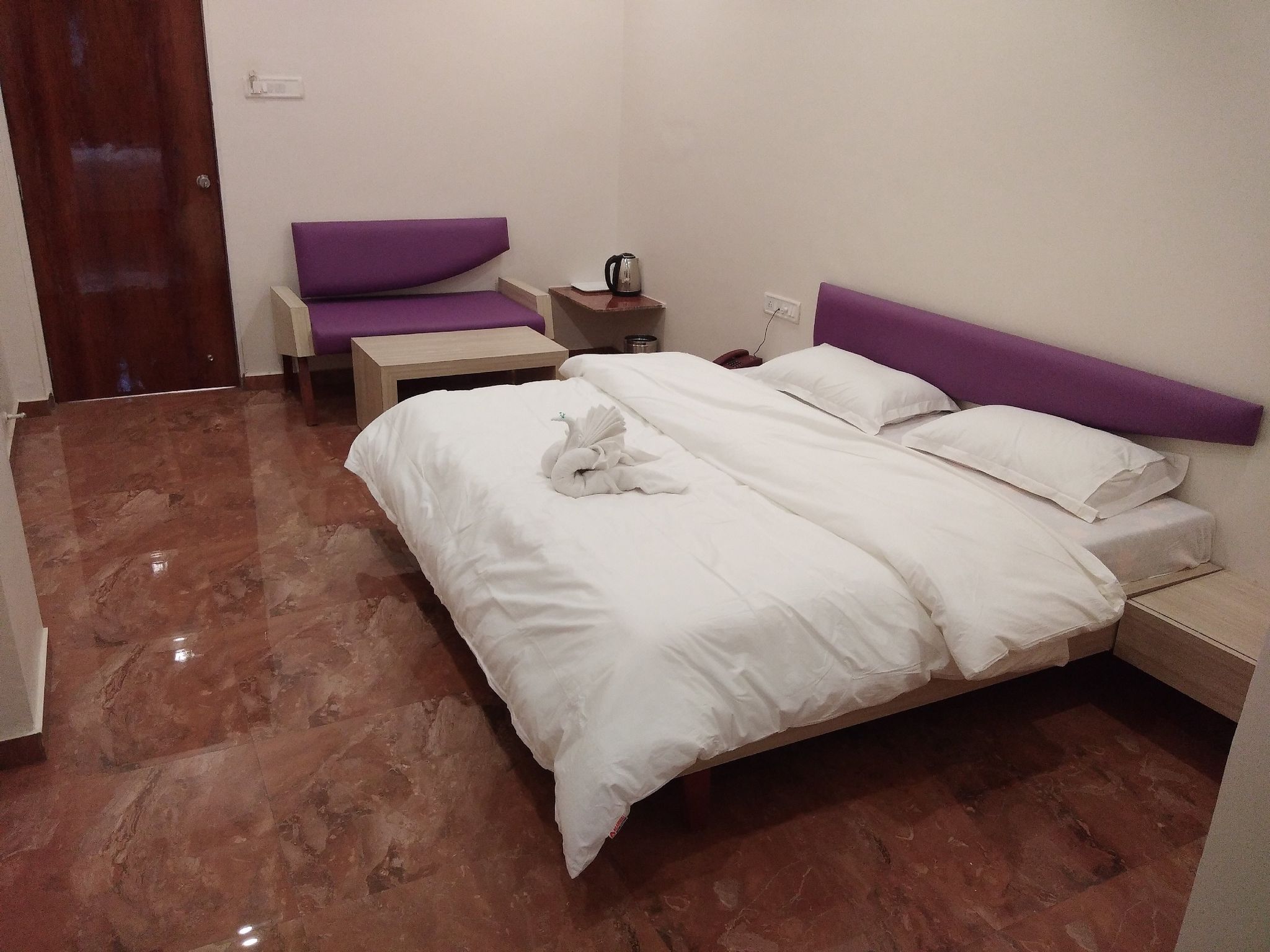 Hotel Krishna Sanand Deluxe Non Ac 4