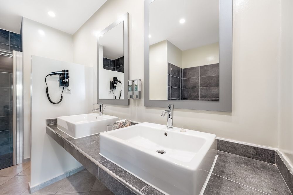 LionsDive Beach Resort 2 Bedroom Apartment Lions 8