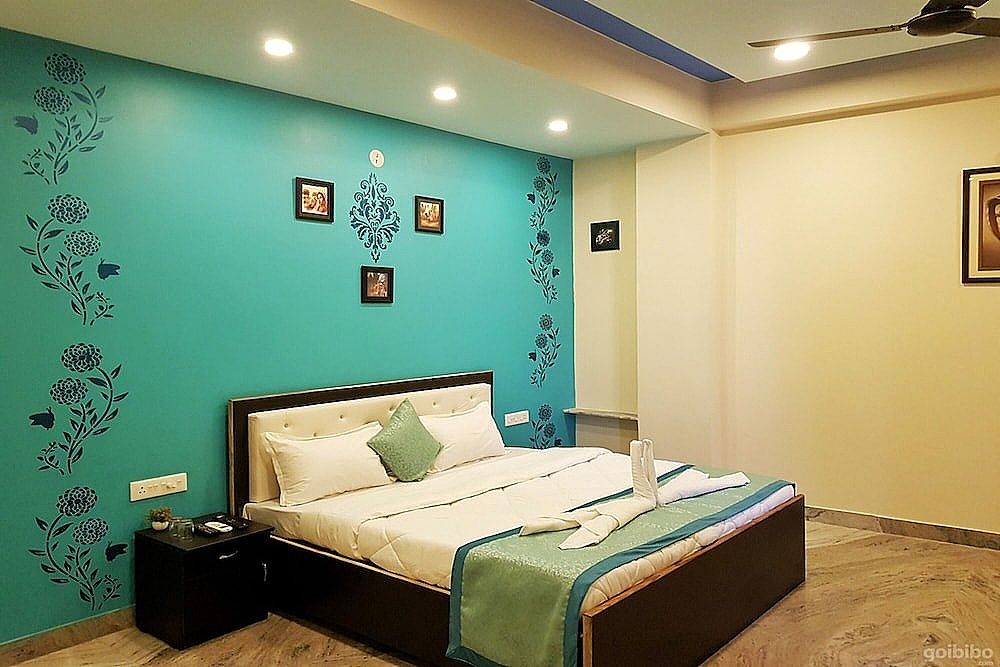 Kanhaiya Home Stay Deluxe Room, Lake View 5