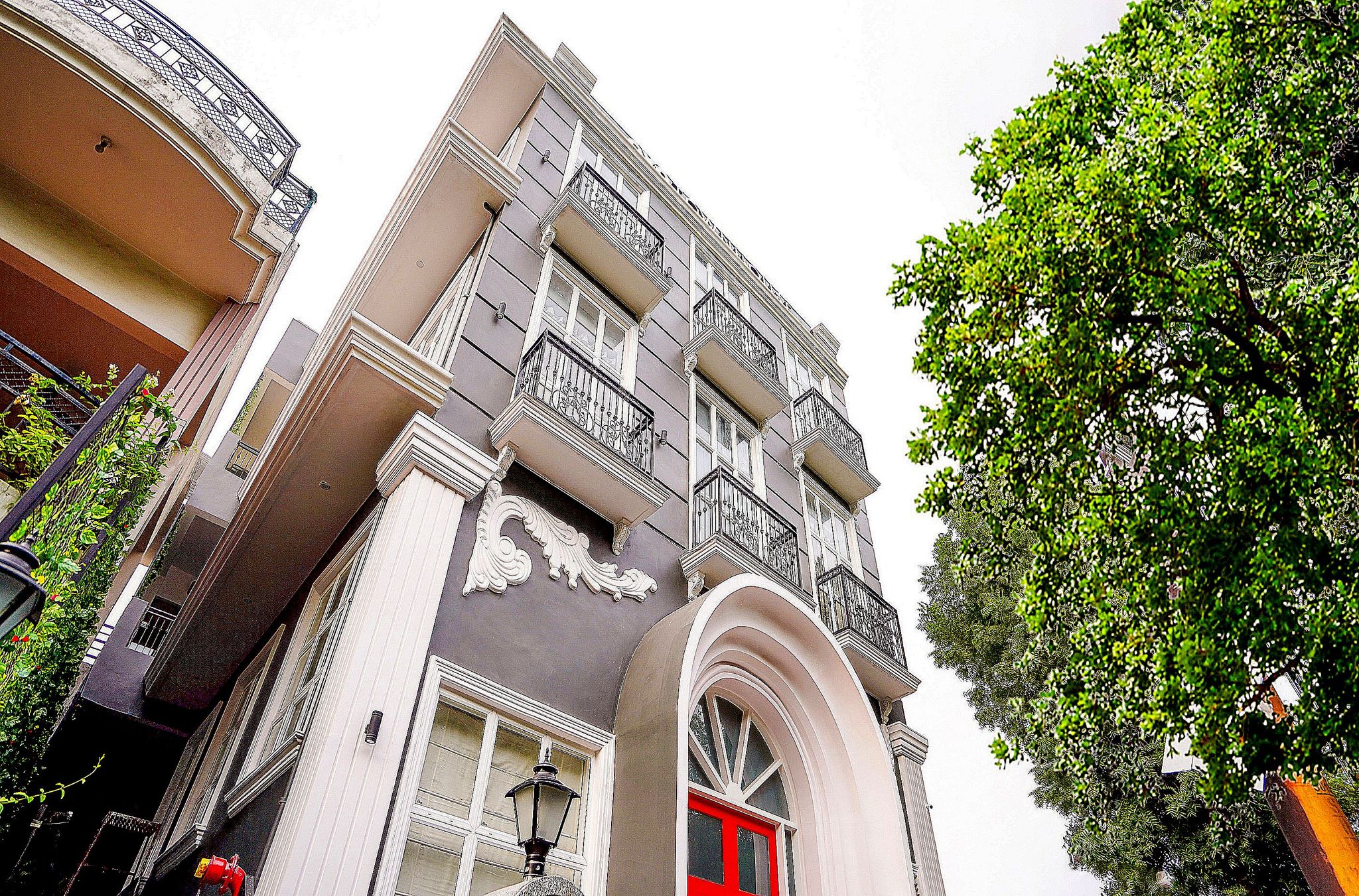 Super Townhouse Sector 19 Fun Republic Mall Indiranagar