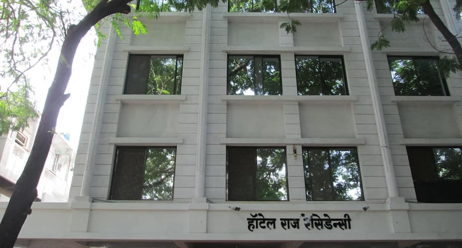 Hotel Raj Residency