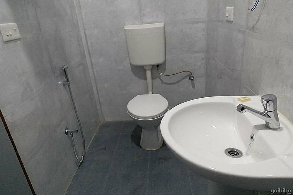 Ganga Darshan Executive Double Room 3