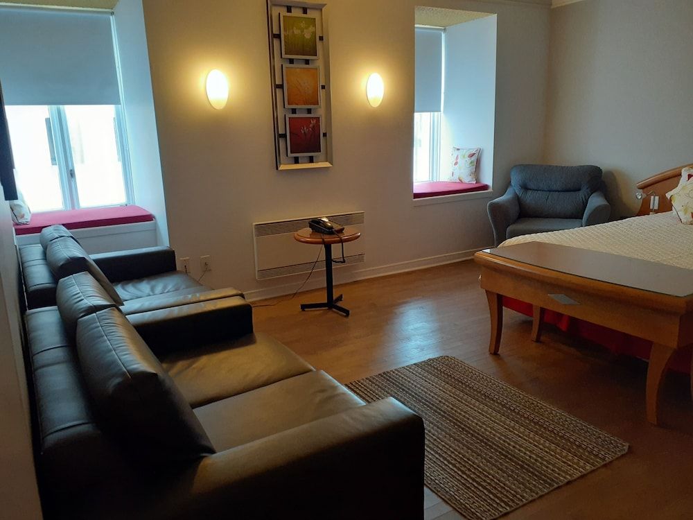 undefined Auberge Le Pomerol 5