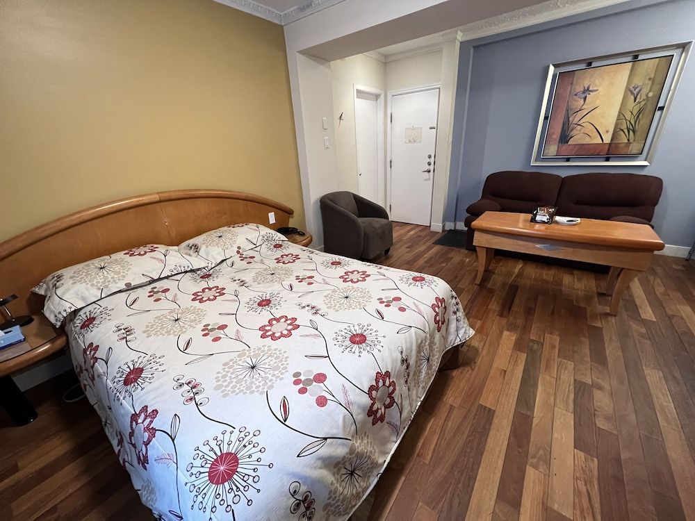 undefined Auberge Le Pomerol 7