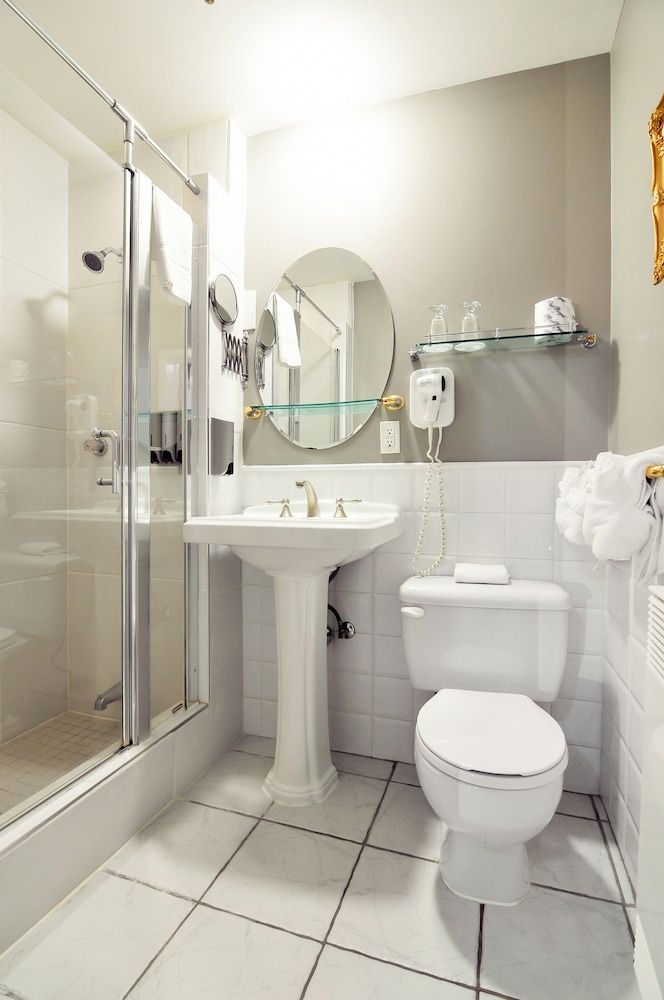 Auberge Le Pomerol Superior Room, 1 Queen Bed 11