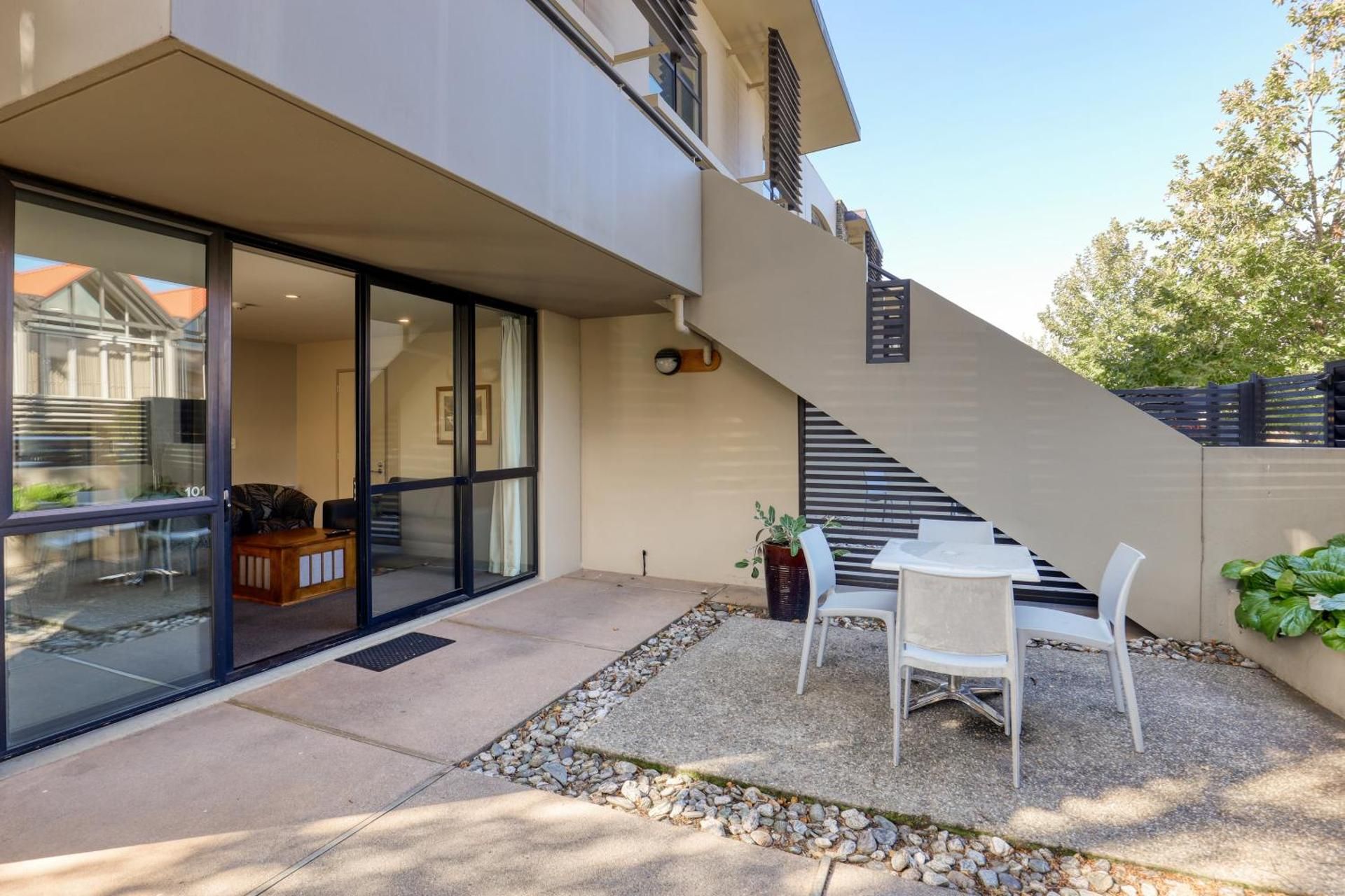 undefined Garden Court Suites & Apartments 3