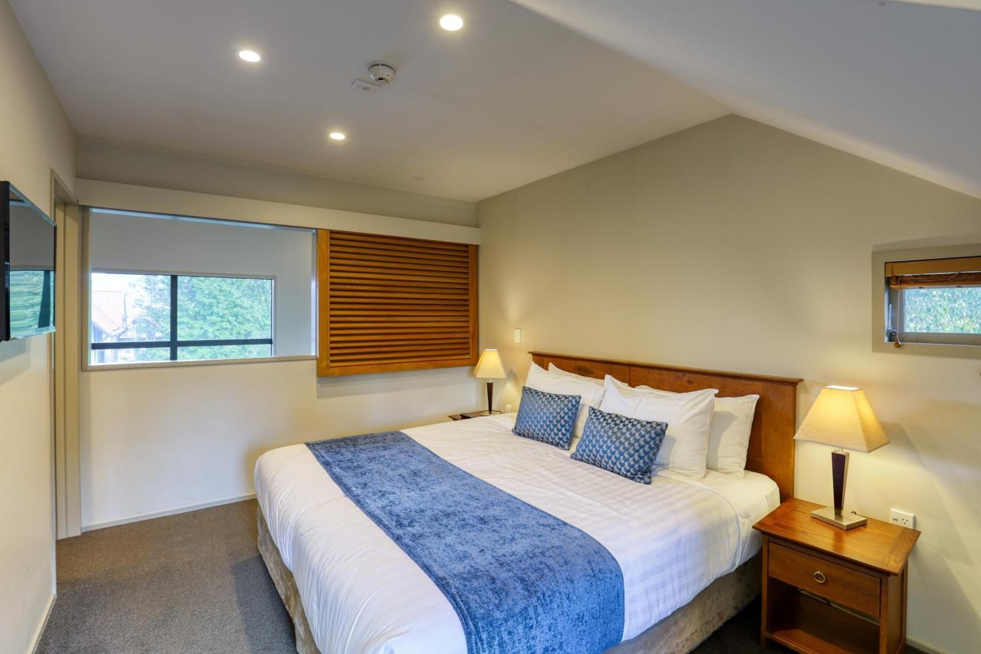 Two Bedroom Apartment with Balcony