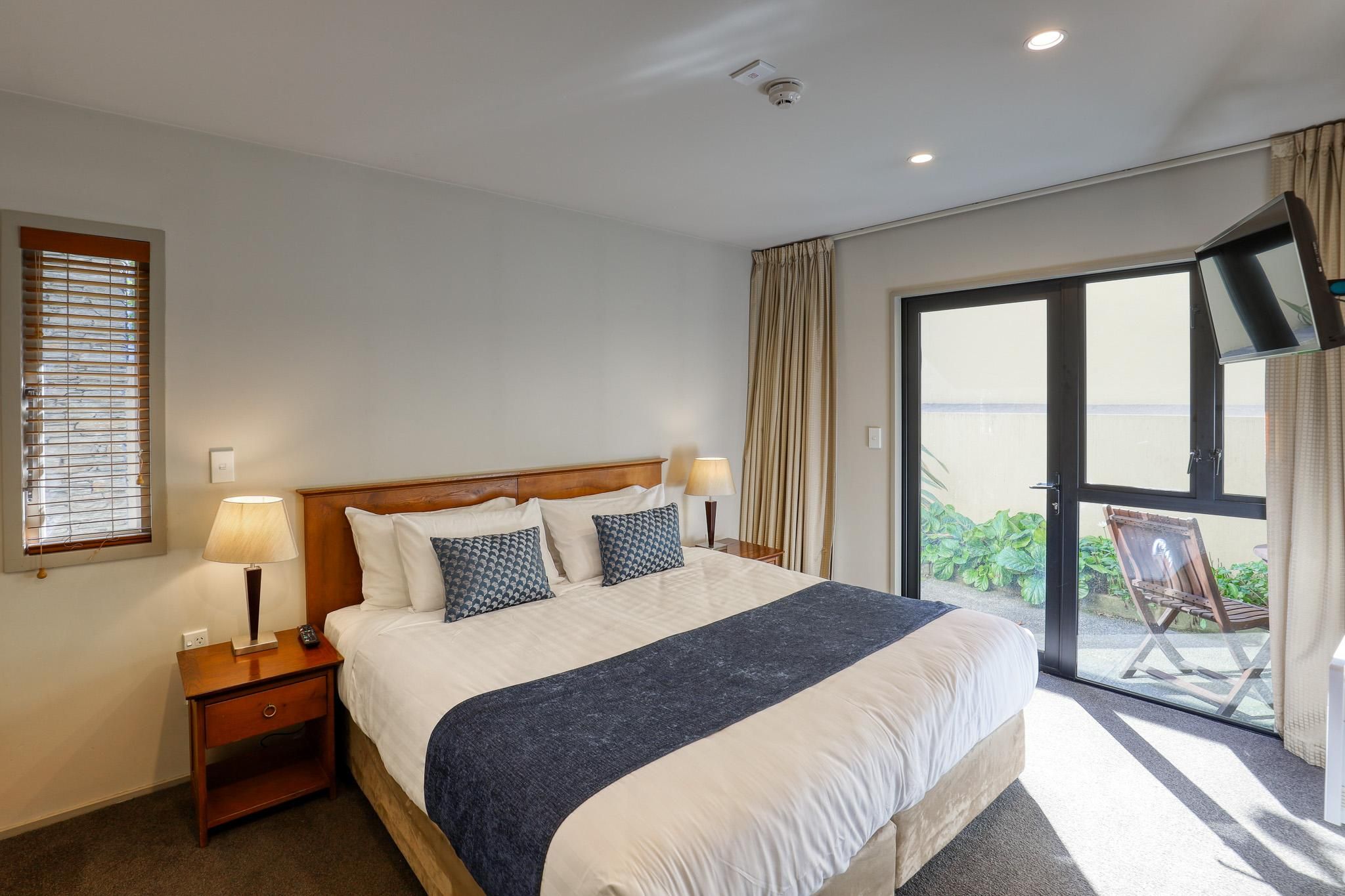 1 Bedroom Courtyard Apartment